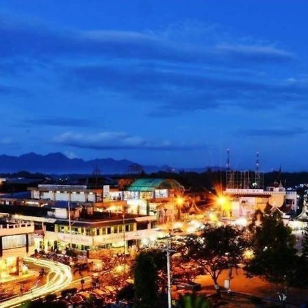 Hotel Benteng 부키팅기 외부 사진