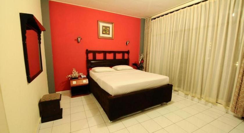 Hotel Benteng 부키팅기 외부 사진