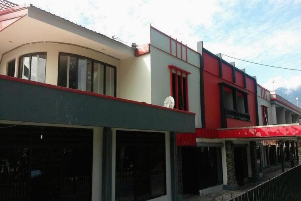 Hotel Benteng 부키팅기 외부 사진