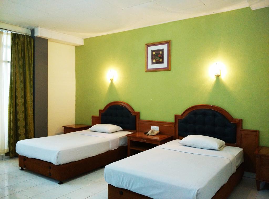 Hotel Benteng 부키팅기 외부 사진